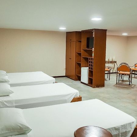 Sakr Hotel Penápolis المظهر الخارجي الصورة