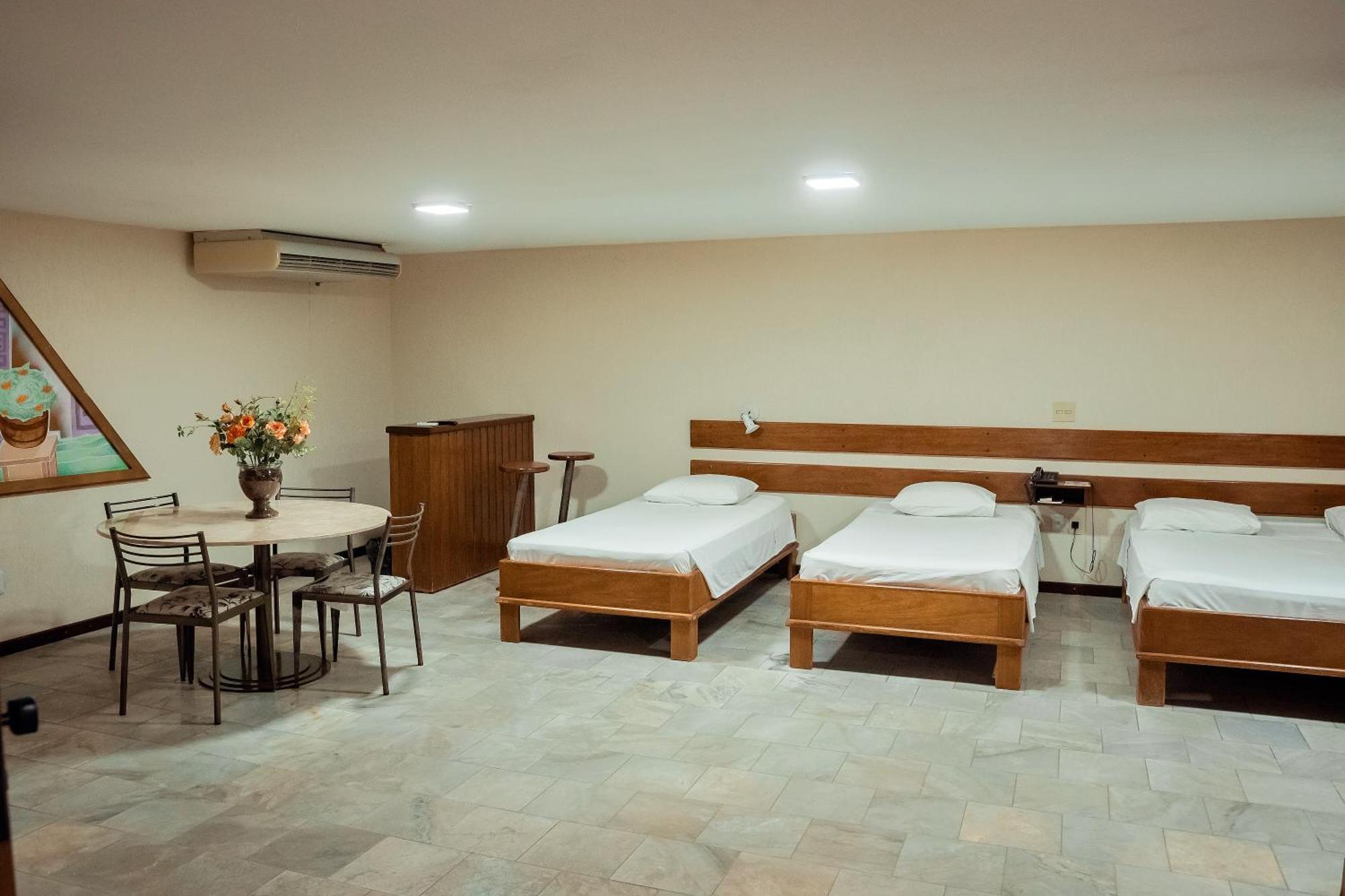 Sakr Hotel Penápolis المظهر الخارجي الصورة