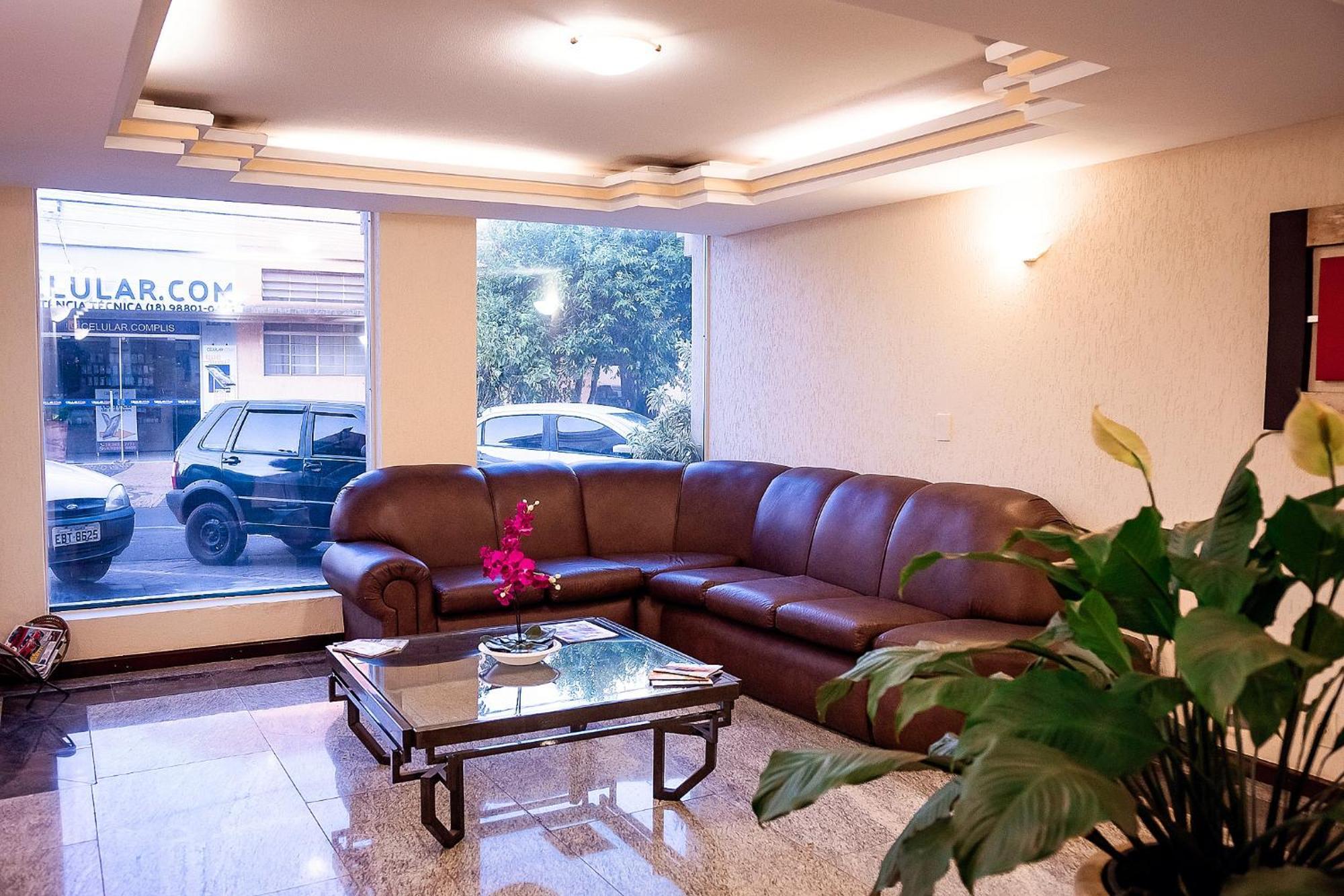 Sakr Hotel Penápolis المظهر الخارجي الصورة