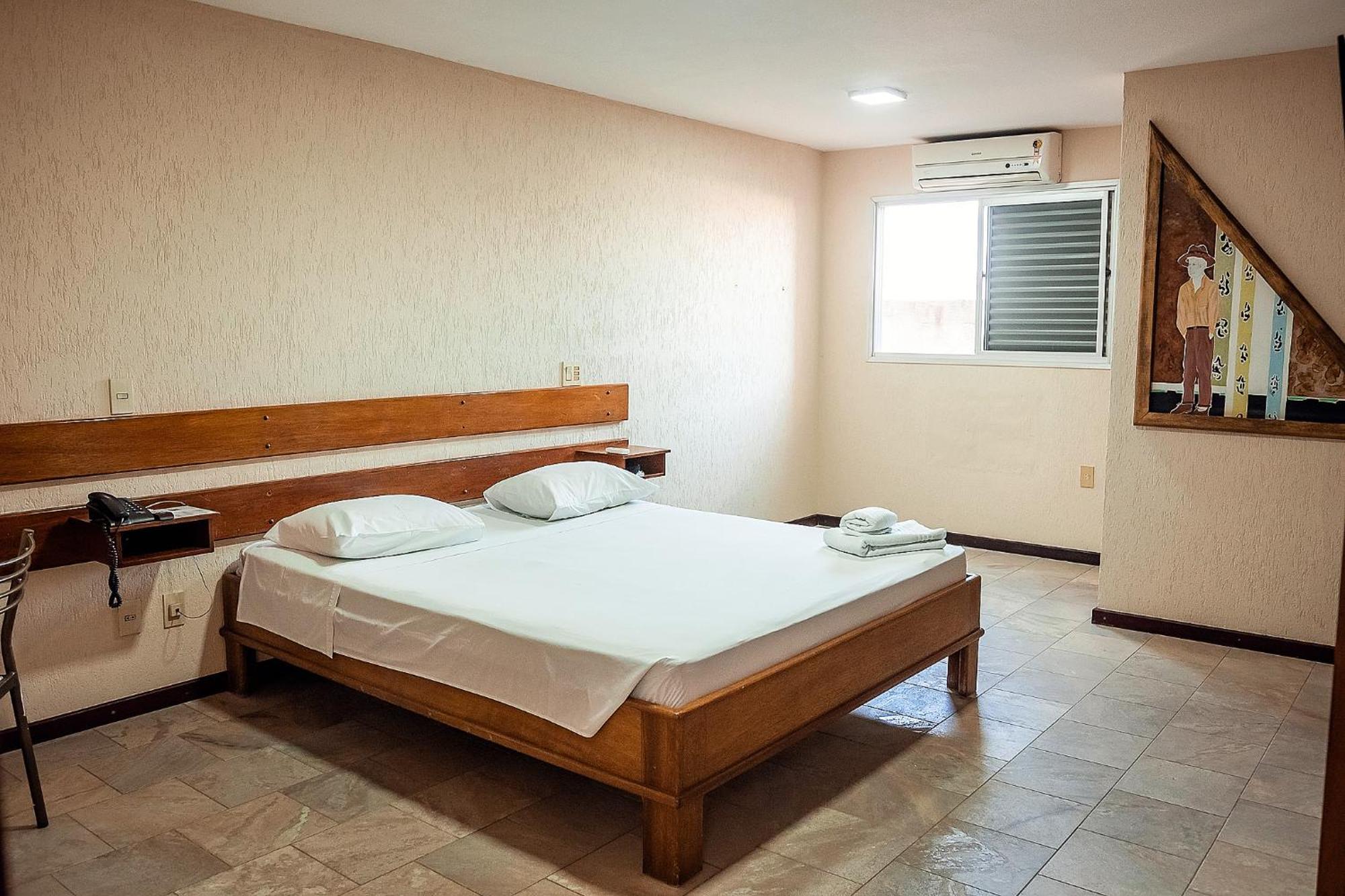 Sakr Hotel Penápolis المظهر الخارجي الصورة