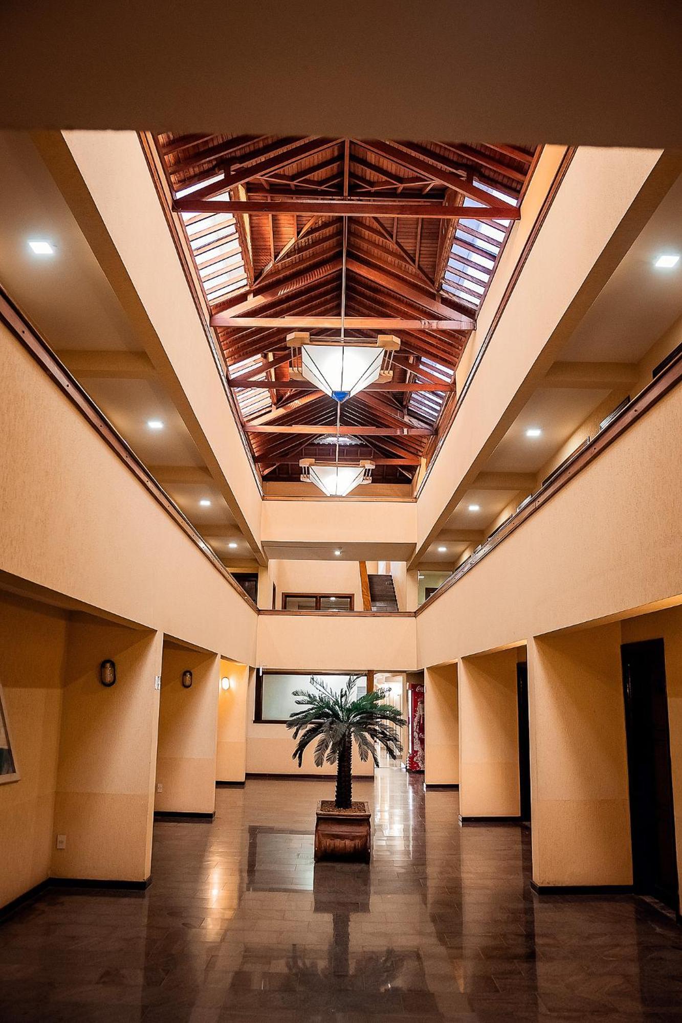 Sakr Hotel Penápolis المظهر الخارجي الصورة